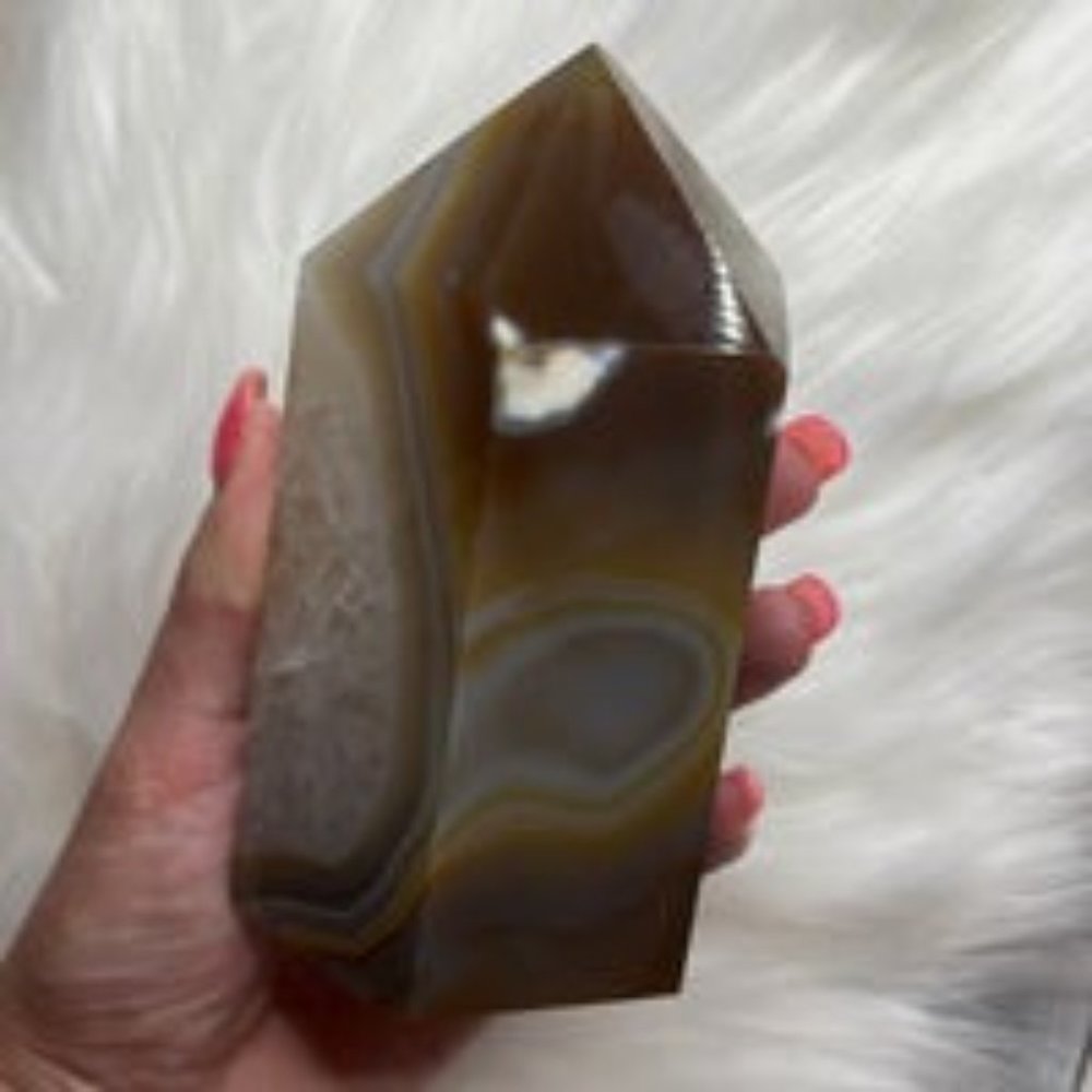 XXL Druzy Agate Tower - Picture 9 of 13